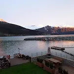 Daire Solstrand Fjord